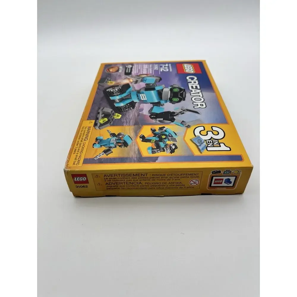 New In Box Retired LEGO Creator 31062 - 3 in 1 Robo Explorer New Sealed
